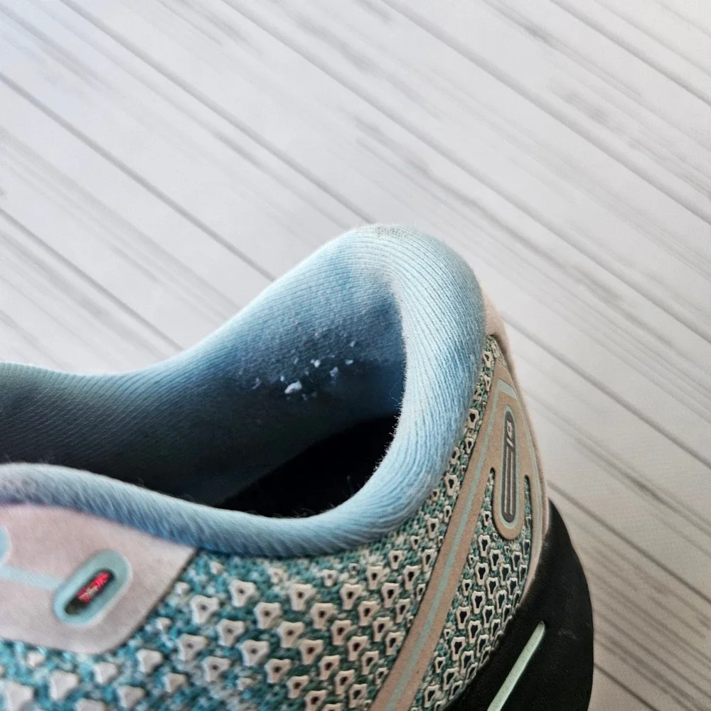 Brooks Ghost 14 Running Shoes Womens 9 Blue Pink Athletic Sneakers 1203561B141